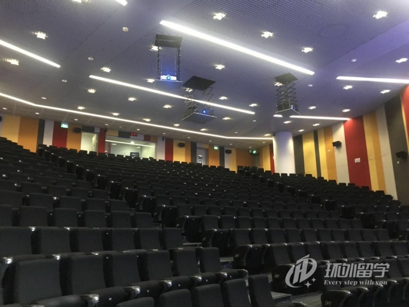 新加坡2年制本科