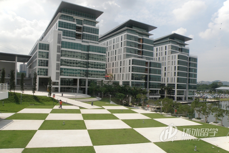 新加坡专升本一年毕业