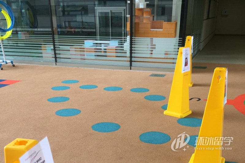 初中和高中学生留学新加坡