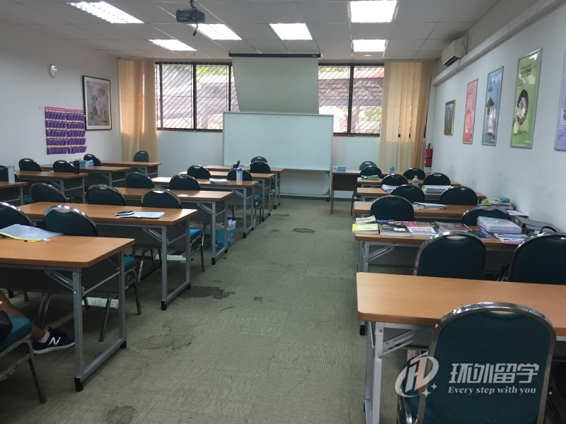新加坡国立本科高考申请要求