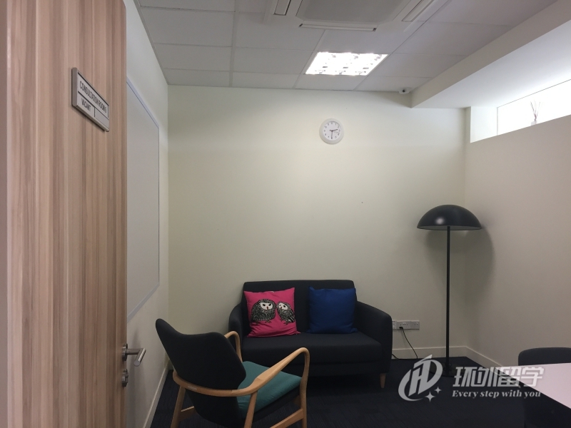 新加坡培根国际学院学费