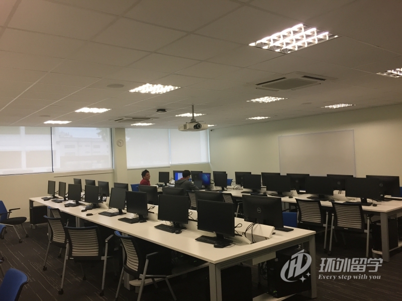 新加坡拉萨尔大学一年费用