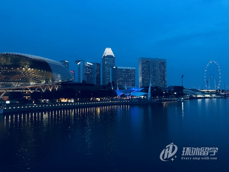 �¼��¹�����ѧͨ���о���