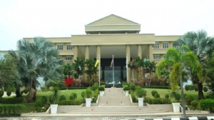 �����Ǵ�ѧ�����רҵ��