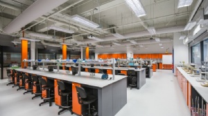 新加坡本科留学4年费用