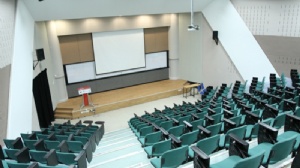 马来亚大学的留学学费