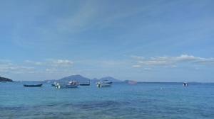 去泰国读大学要多少钱