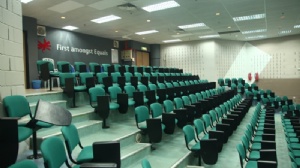 �¼�������ʿ���ѧԺqs