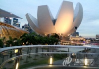 �¼����о����������ѧУ