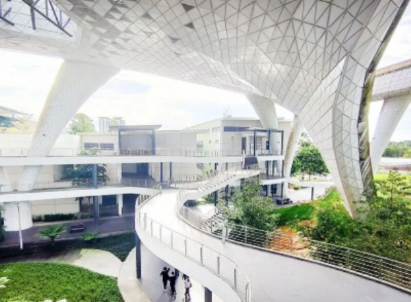 马来西亚砂拉越科技大学